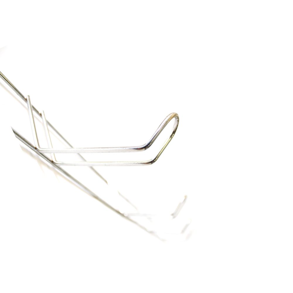 Exhibidor pared cascos 4 servicios Ref. 27977 3 Exhibidor pared cascos